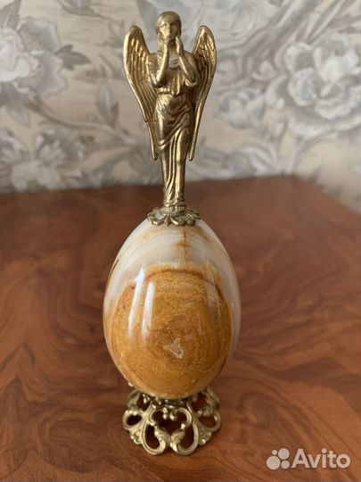 Яйцо сувенирное, из натурального камня