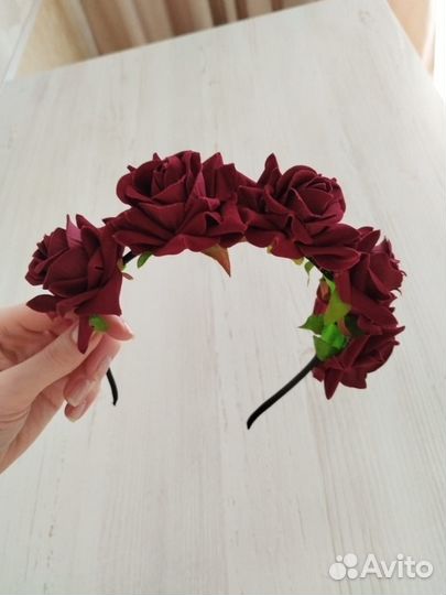 Ободок с розами новый