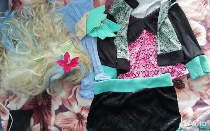 Костюм Лагуны блю