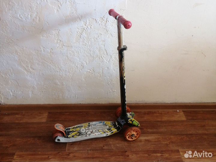 Самокат детский трехколесный