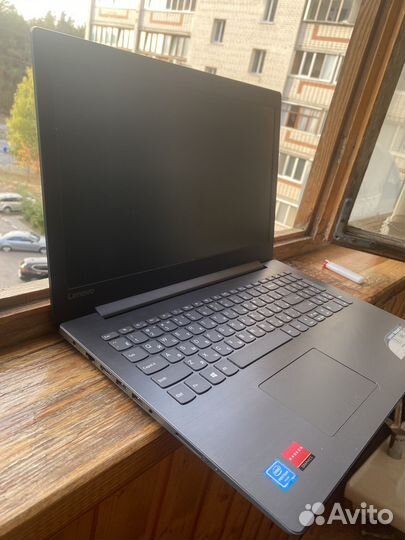 Ноутбук lenovo Radeon 4/512 идеал