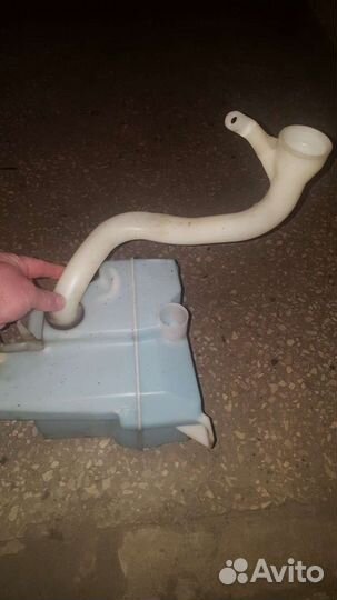 Бачок омывателя Subaru