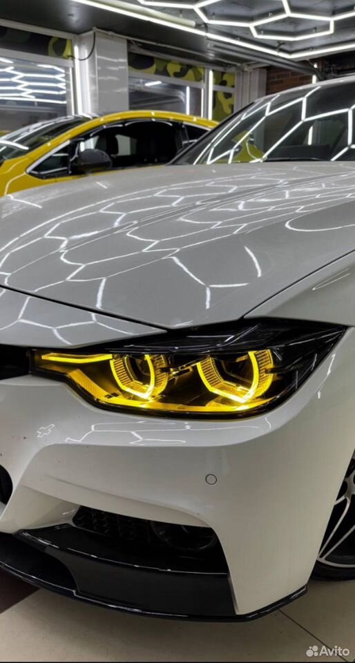 Желтые ангельские глазки bmw f30 2016-2019 год