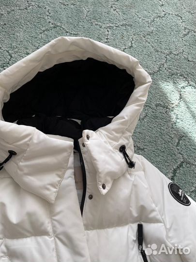 Новый зимний пуховик 42-44