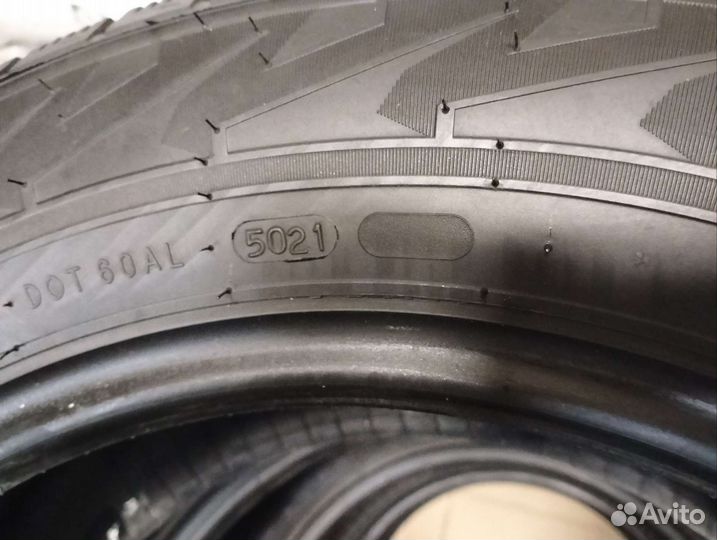 Nokian Tyres Nordman RS2 215/60 R16 99R