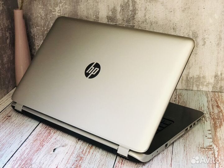 Большой HP/17.3/Core-i5/видеокарта 4гб/SSD+HDD