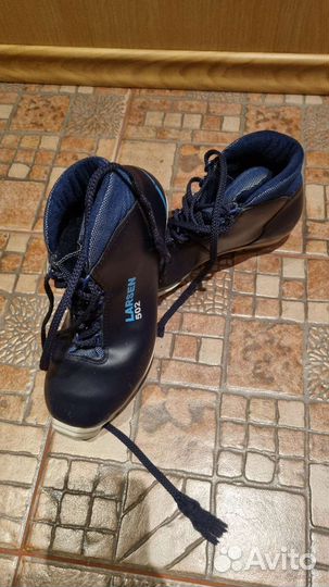 Лыжные ботинки