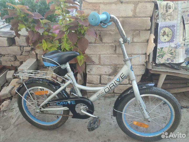 Детский велосипед 16