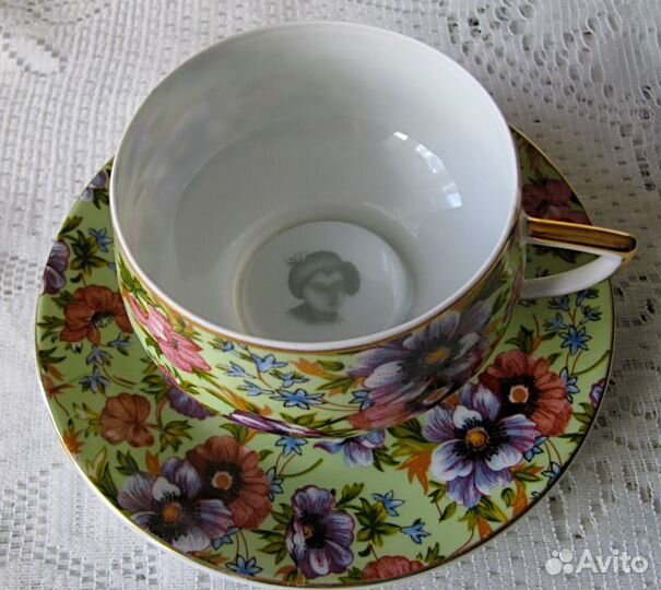 Чашка с блюдцем
