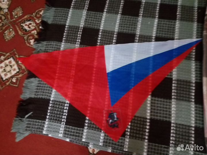 Продам новый галстук