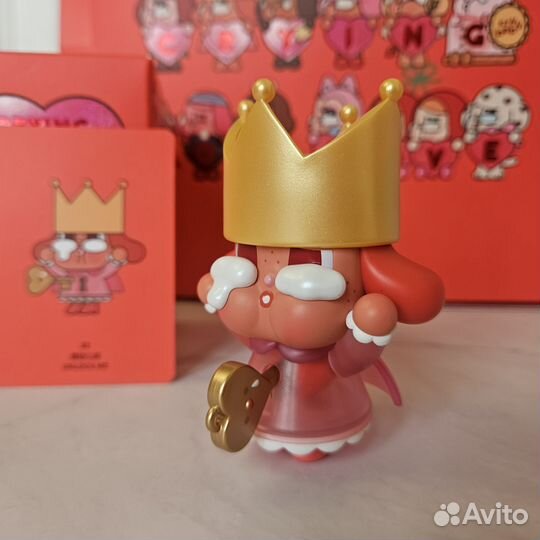 Pop Mart Crybaby Crying for Love