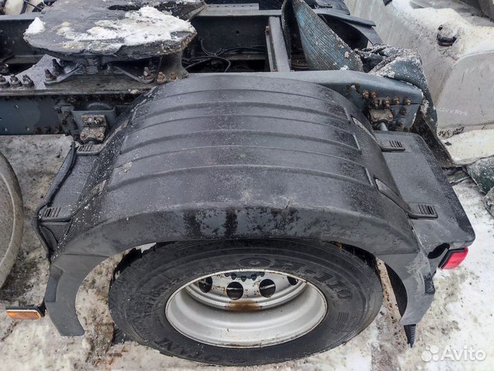 Комплект крыльев задних 2016г