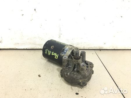 Моторчик стеклоочистителя передний