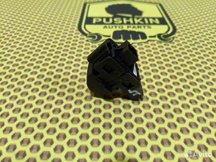 Кнопка стояночного тормоза Opel Insignia JT69