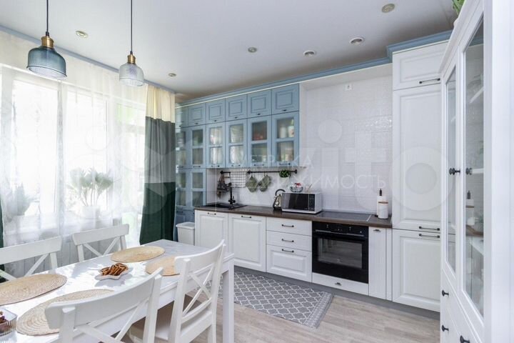 2-к. квартира, 62,6 м², 1/2 эт.