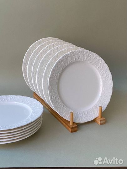 Набор тарелок 