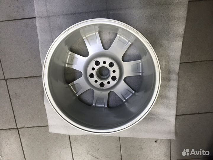 Диск RH на Mercedes-Benz