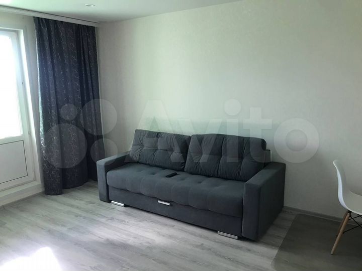 2-к. квартира, 54 м², 6/6 эт.