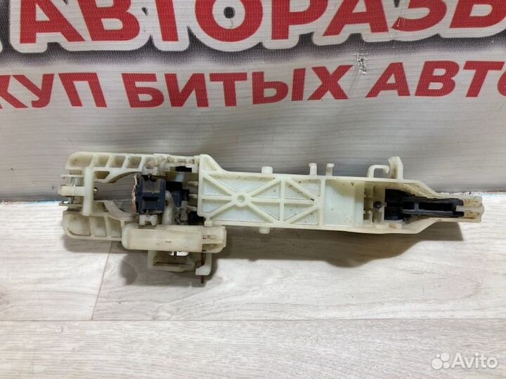 Ручка двери внешняя передняя левая Hyundai I40