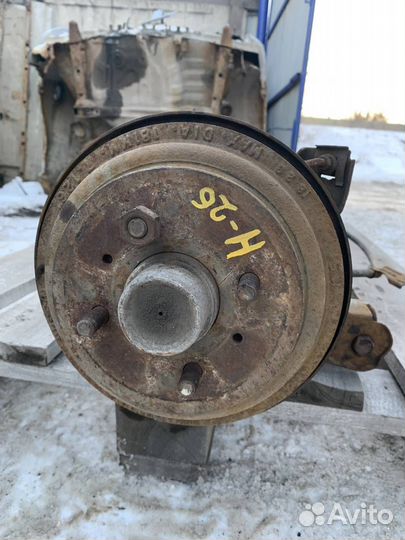 Балка задняя nissan cube AZ10