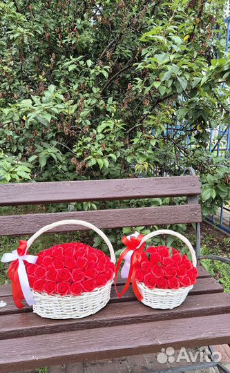 Корзинки мыльных роз