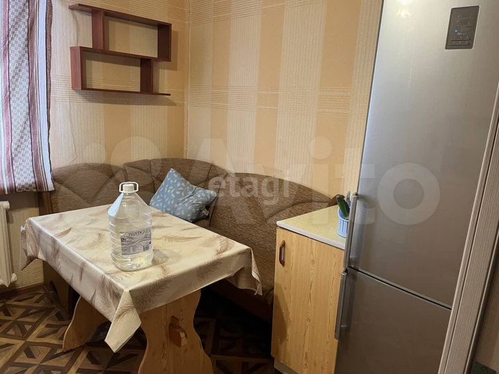 2-к. квартира, 54,5 м², 2/2 эт.