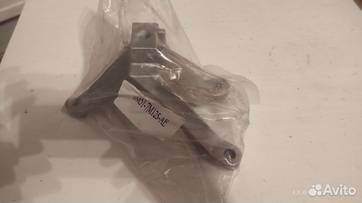 Кронштейн МКПП ford focus 2 2.0