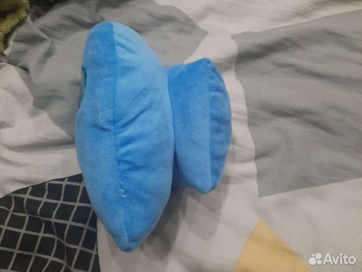 Плюшевый космонавт из Among Us