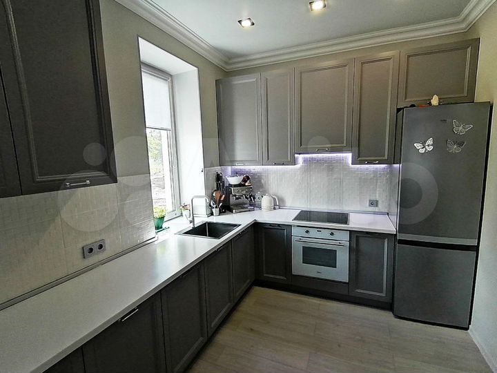 3-к. квартира, 123,3 м², 1/3 эт.