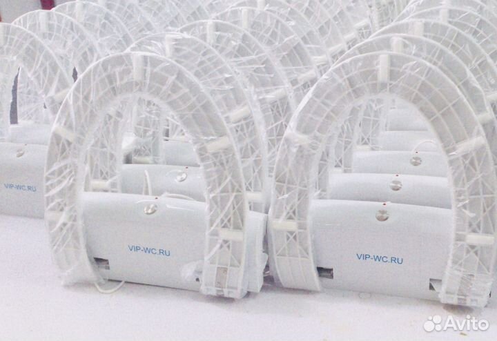 Крышка на стульчак w4-97 - робот унитазный автомат