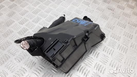 Блок предохранителей lexus GS 3 (3SV21M102)