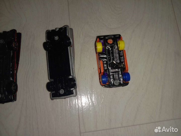 Машинки хотвилс