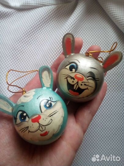 Елочные игрушки шары Зайчики