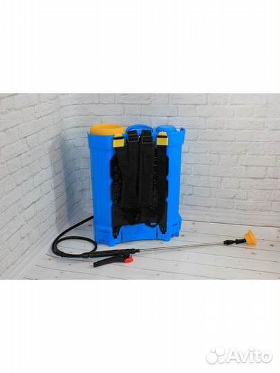 Опрыскиватель аккум. Tehnoline 16L-8A (8Ач) 16л