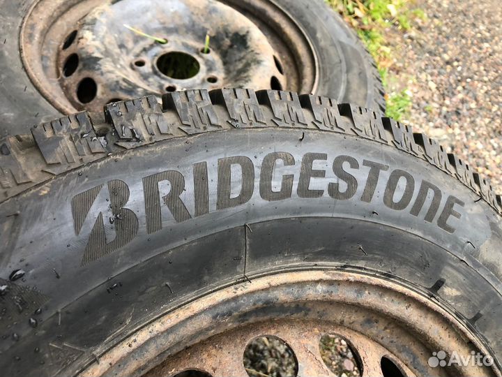 Renault R15 зимние 205/65R15 шипы