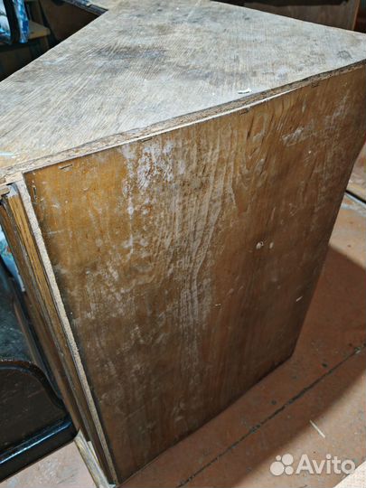 Тумбочка угловая шпон и массив дуба 1990-х