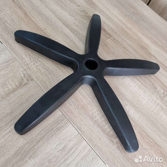 Запчасти на компьютерные кресла