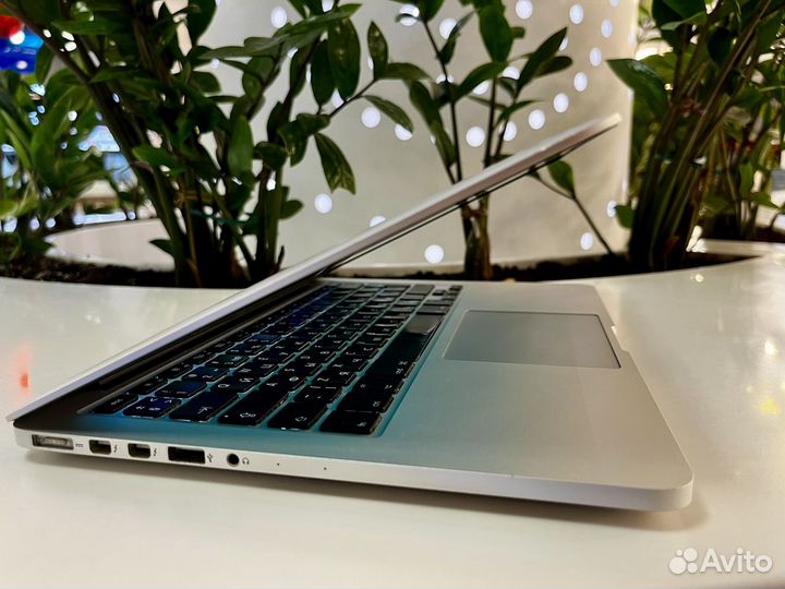 Macbook Pro в идеальном состоянии