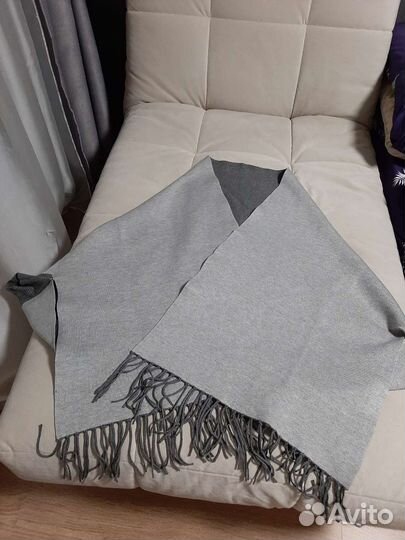 Накидка-шарф с рукавами