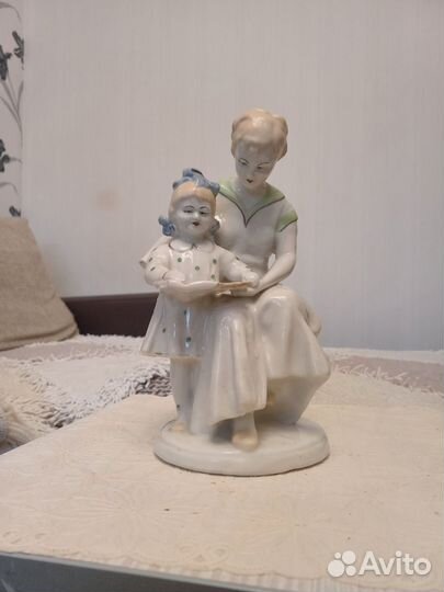 Фарфоровые статуэтки