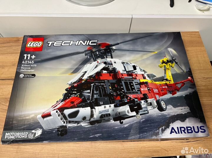 Lego technic 42145 Вертолет новый