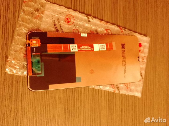 Дисплей на realme C 3