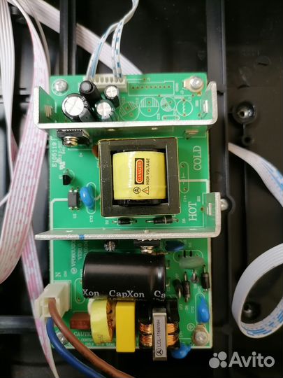 Блок питания к тв Izumi TL22F405B