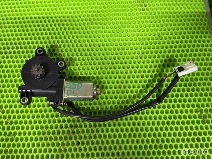 Моторчик регулировки сиденья Nissan Murano Z50