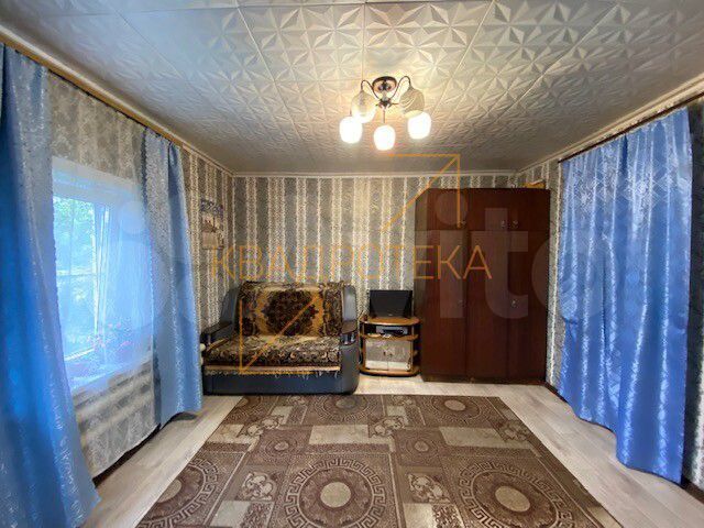 Дом 52 м² на участке 5 сот.