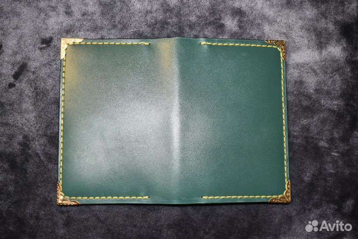 Докхолдер, обложка на паспорт