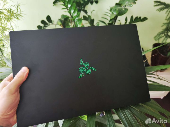 Игровой ноутбук Razer Blade 15 (2021)