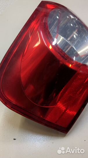 Фонарь (задний) левый Volkswagen Passat 6