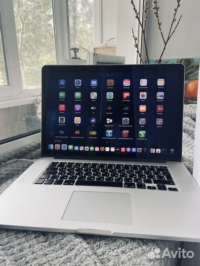 Apple MacBook Pro 15 Retina