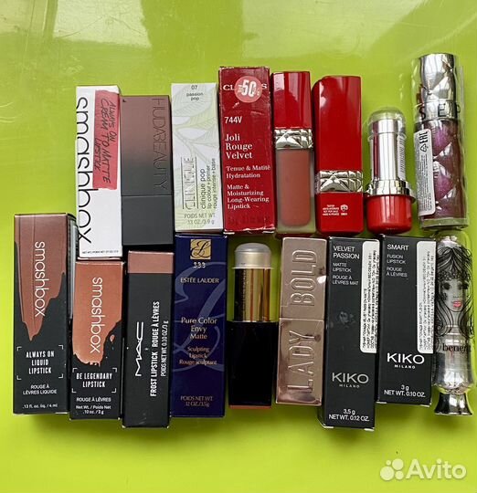 Помады, блески, карандаши